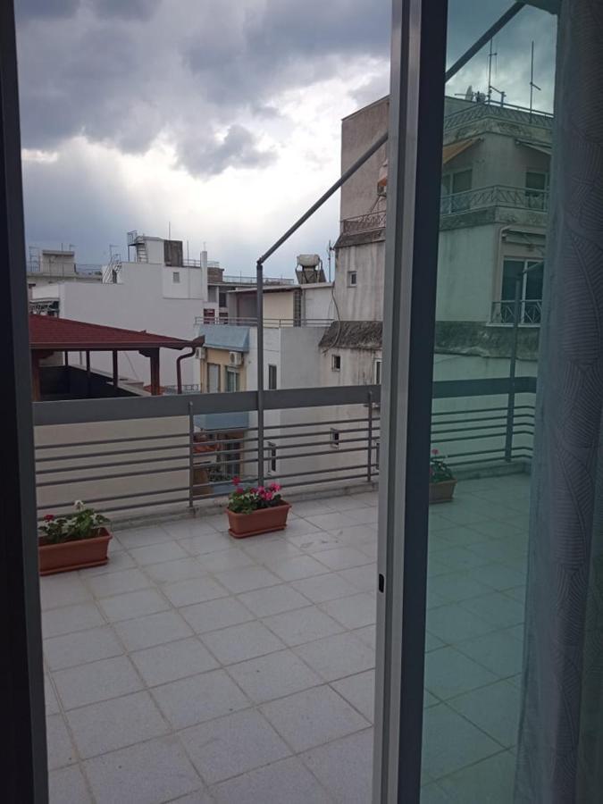 Lemon - Happyhostgr - Downtown Apartment Volos Ngoại thất bức ảnh